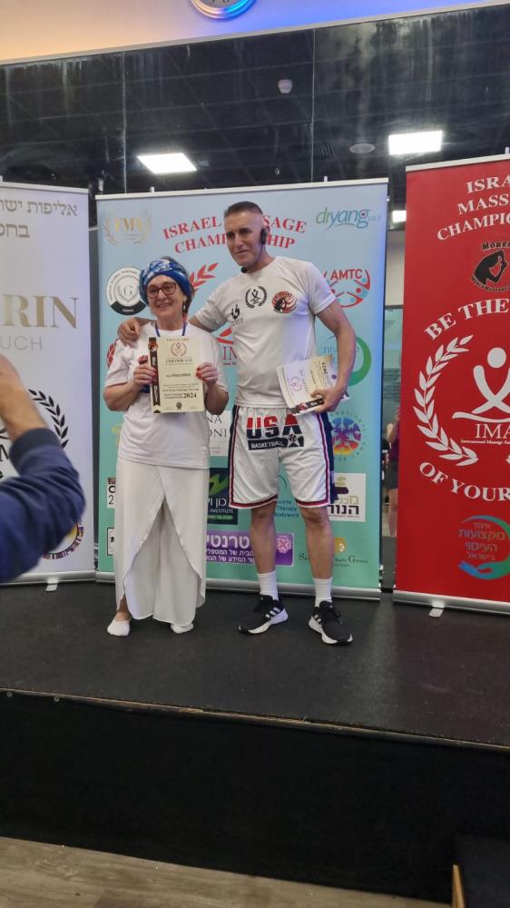 1638579844859544903_0f01dd54-e737-4e05-8c8a-239773ea5013_galleryimage