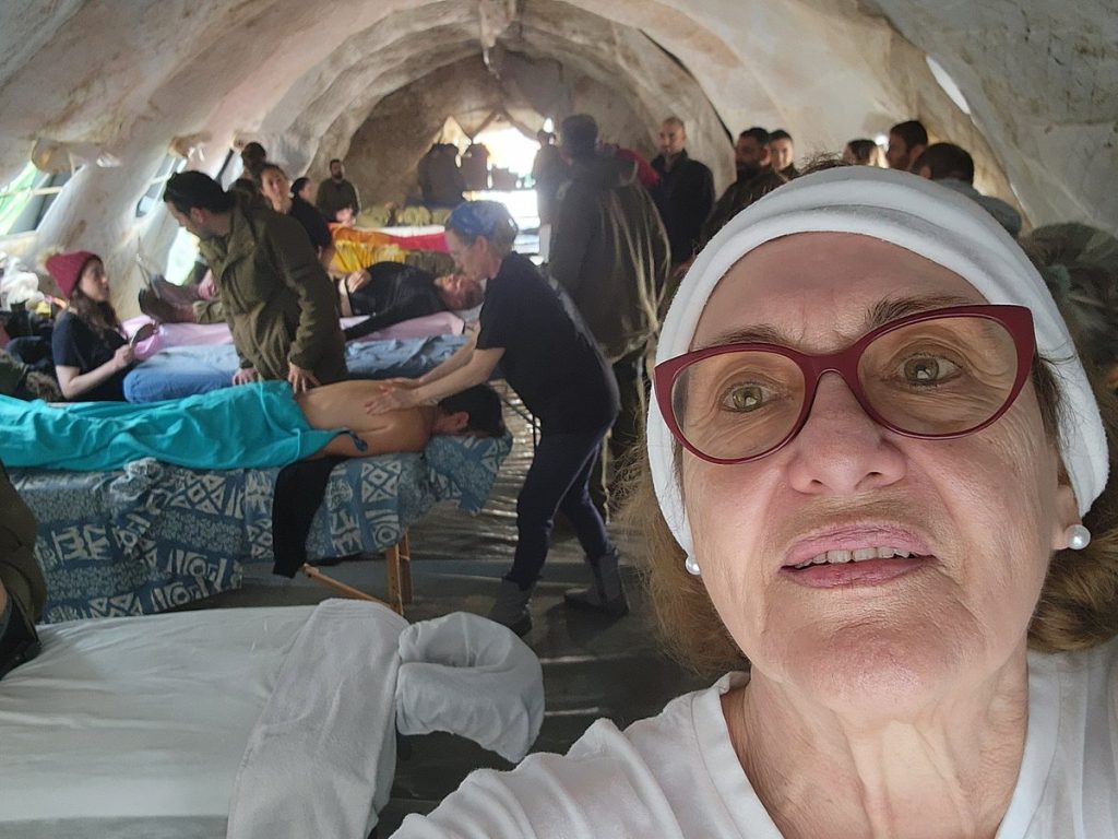 טיפול בחיילים במוצב
